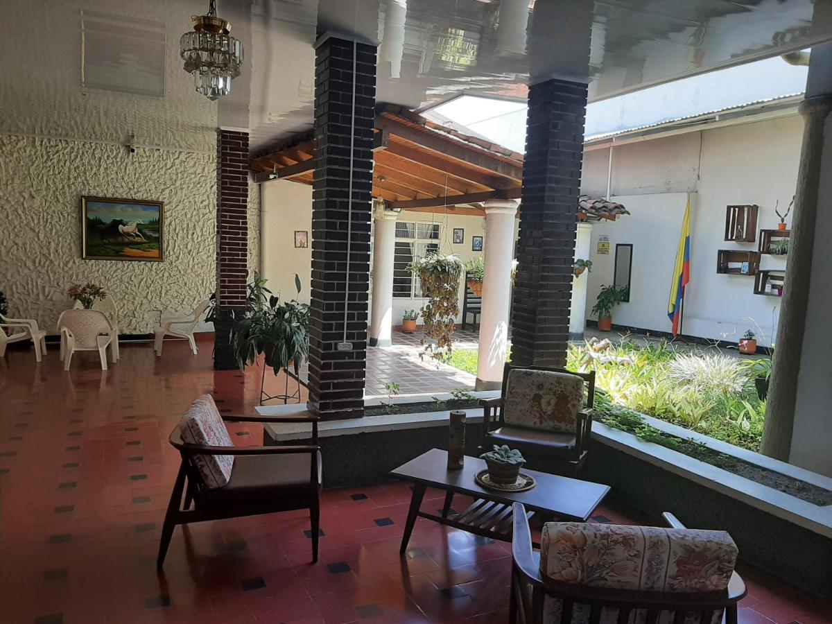 Hotel Andaluz Andalucia 外观 照片